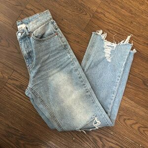 BDG URBAN OUTFITTERS DISTRESSED COWBOY JEAN